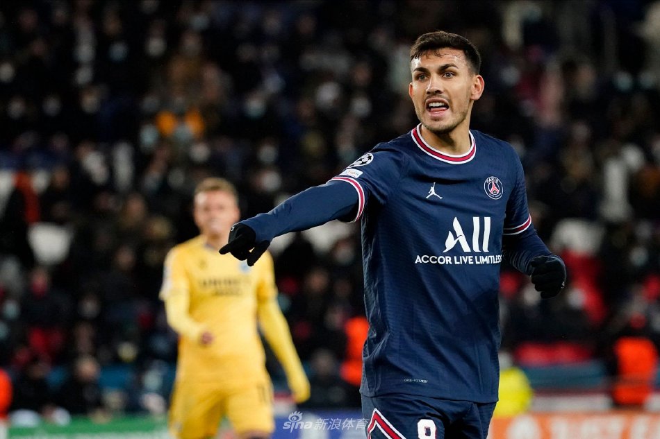 并抓住对方 并抓住对方