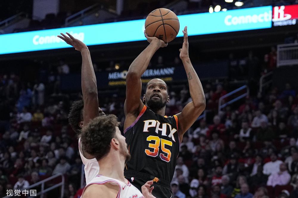 屡挺身而出 屡挺身而出