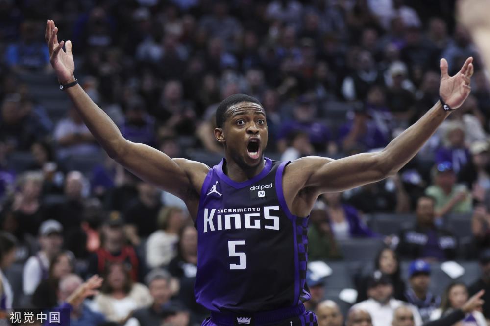 快船小卡深陷阴阳合同！联盟将调查2800万收入，相关人员可能被重罚