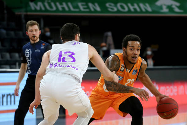 本土球员注 本土球员注